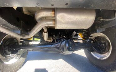 Defender-90-trophy-diesel-1993-white-10