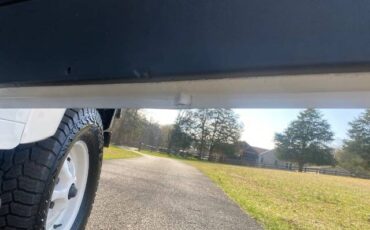 Defender-90-trophy-diesel-1993-white-19