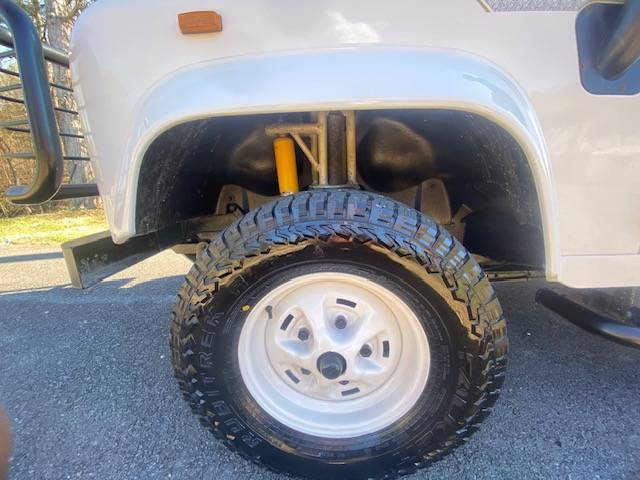 Defender-90-trophy-diesel-1993-white-22