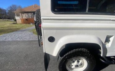 Defender-90-trophy-diesel-1993-white-4