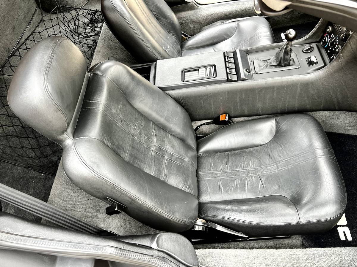 Delorean-dmc-12-1981-11