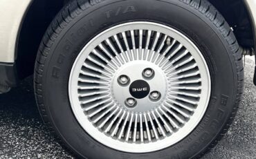 Delorean-dmc-12-1981-13
