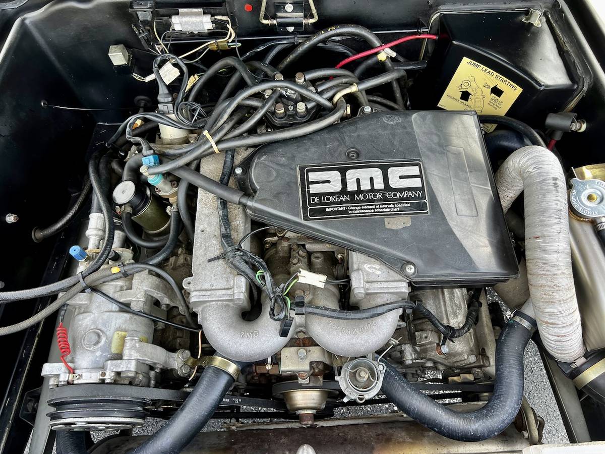 Delorean-dmc-12-1981-14
