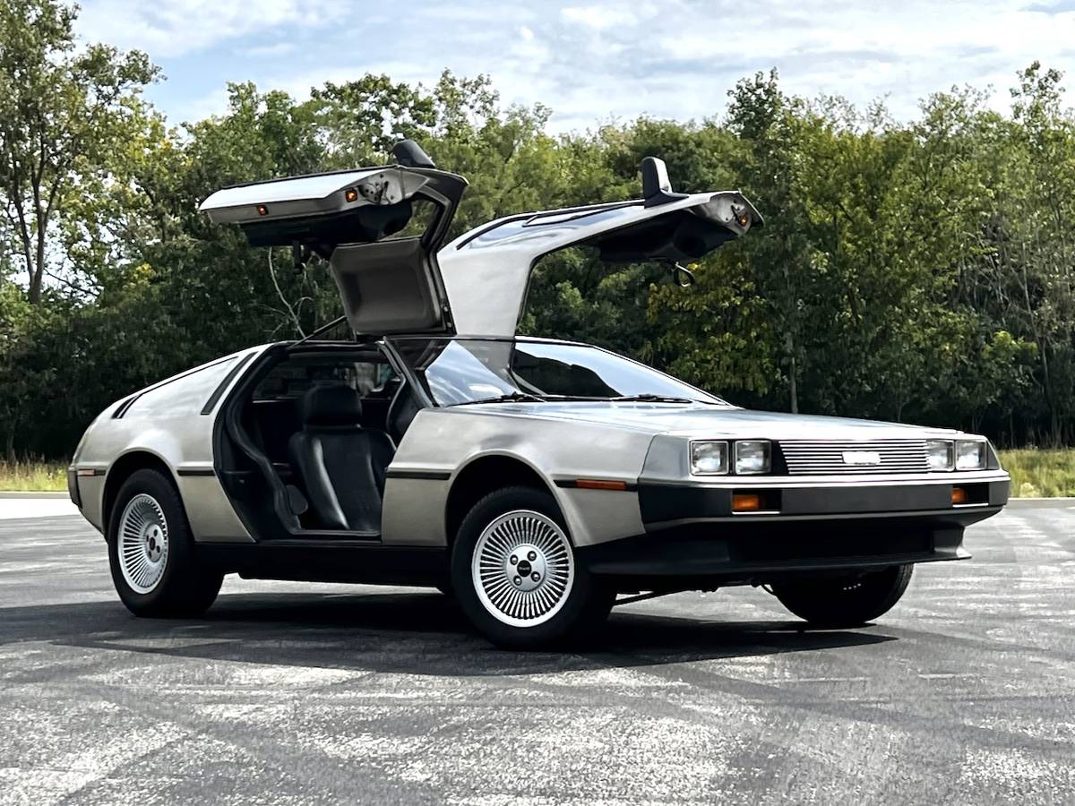 Delorean-dmc-12-1981-19