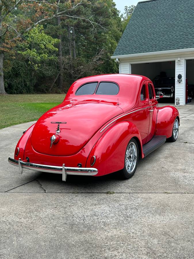 Deluxe-coupe-1939-red-3