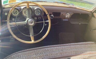 Desota-sedan-1953-green-6