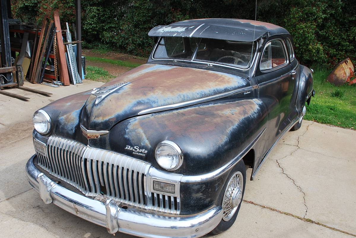 Desoto-1947-black