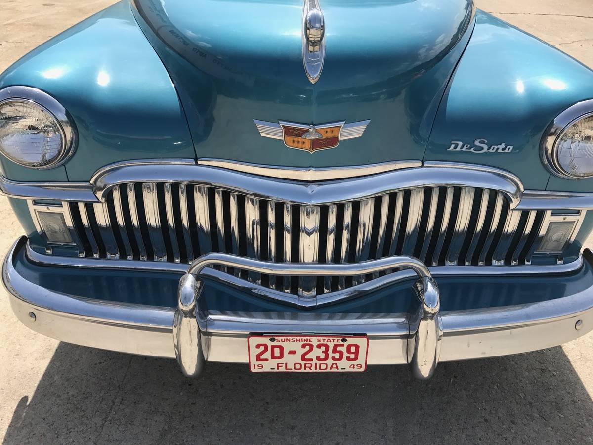 Desoto-deluxe-coupe-1949-blue-2