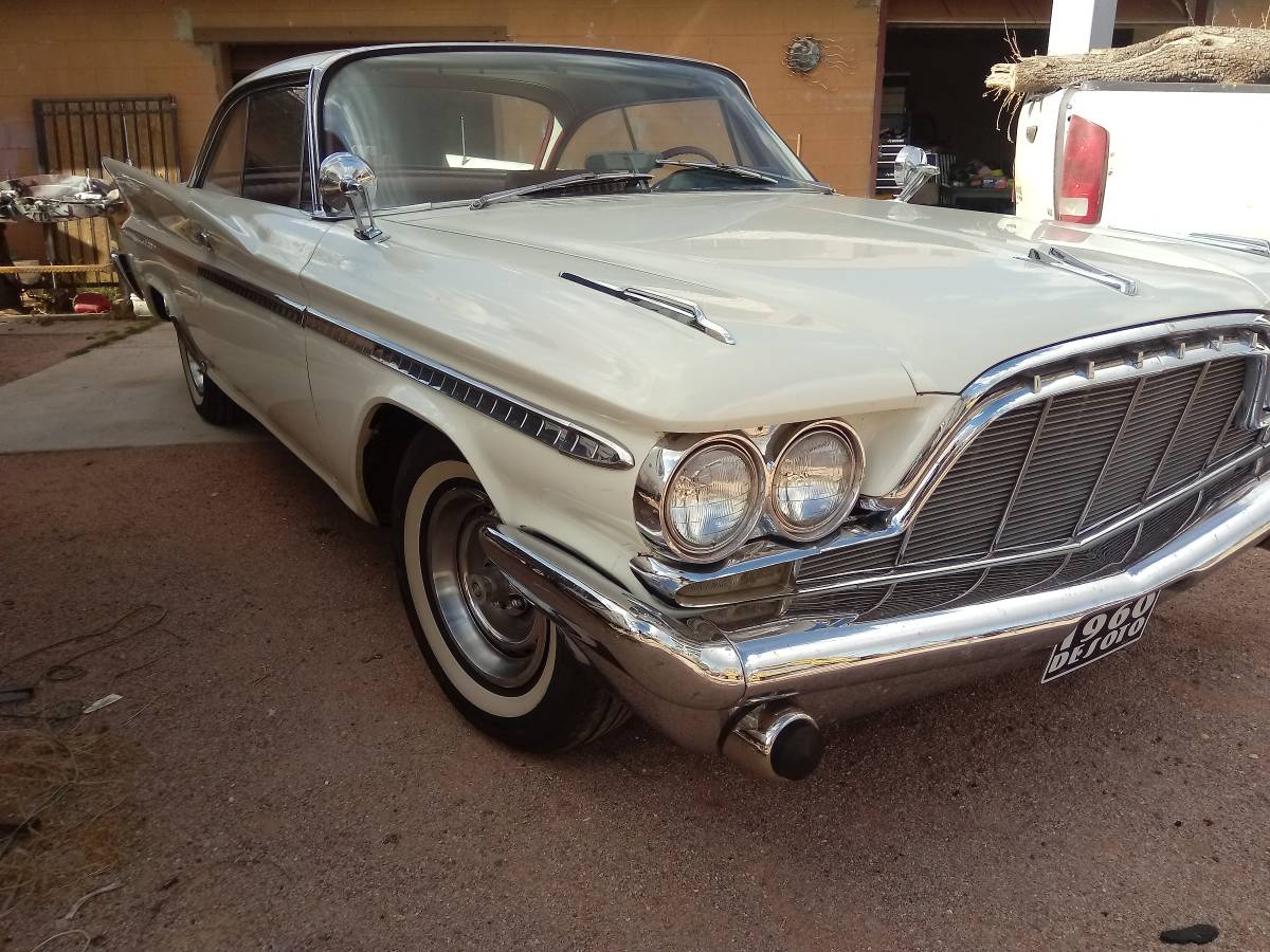 Desoto-fireflite-1960-white-7
