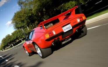 Detomaso-Pantera-1973-Rousso-Red-Black