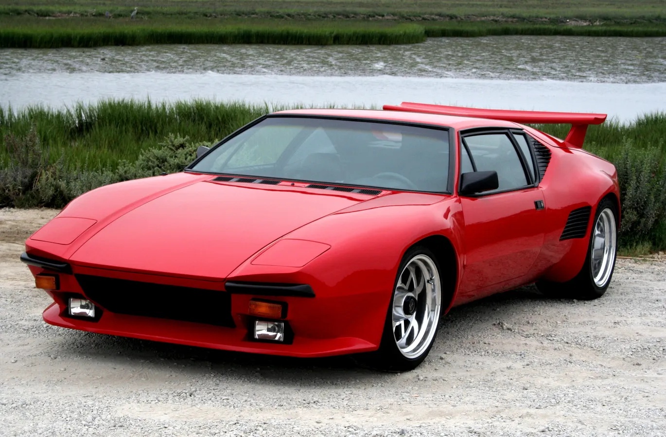 Detomaso-Pantera-1973-Rousso-Red-Black-7