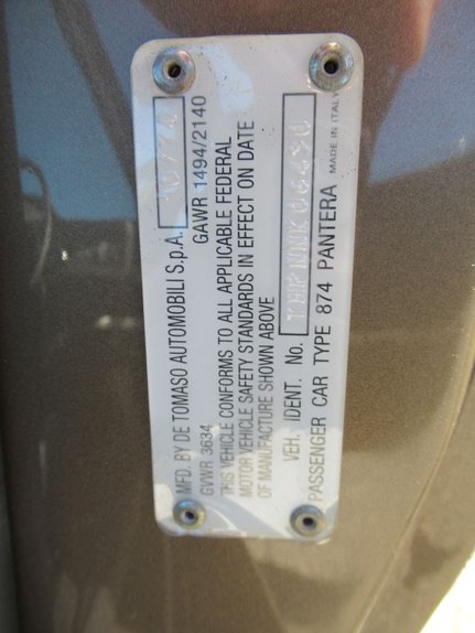 Detomaso-Pantera-1974-Nara-Bronze-Metall-Black-16