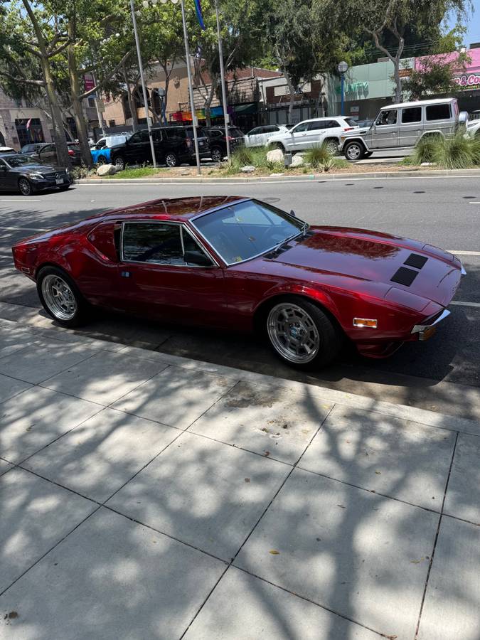 Detomaso-pantera-1972-red-14