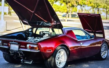 Detomaso-pantera-1972-red-4