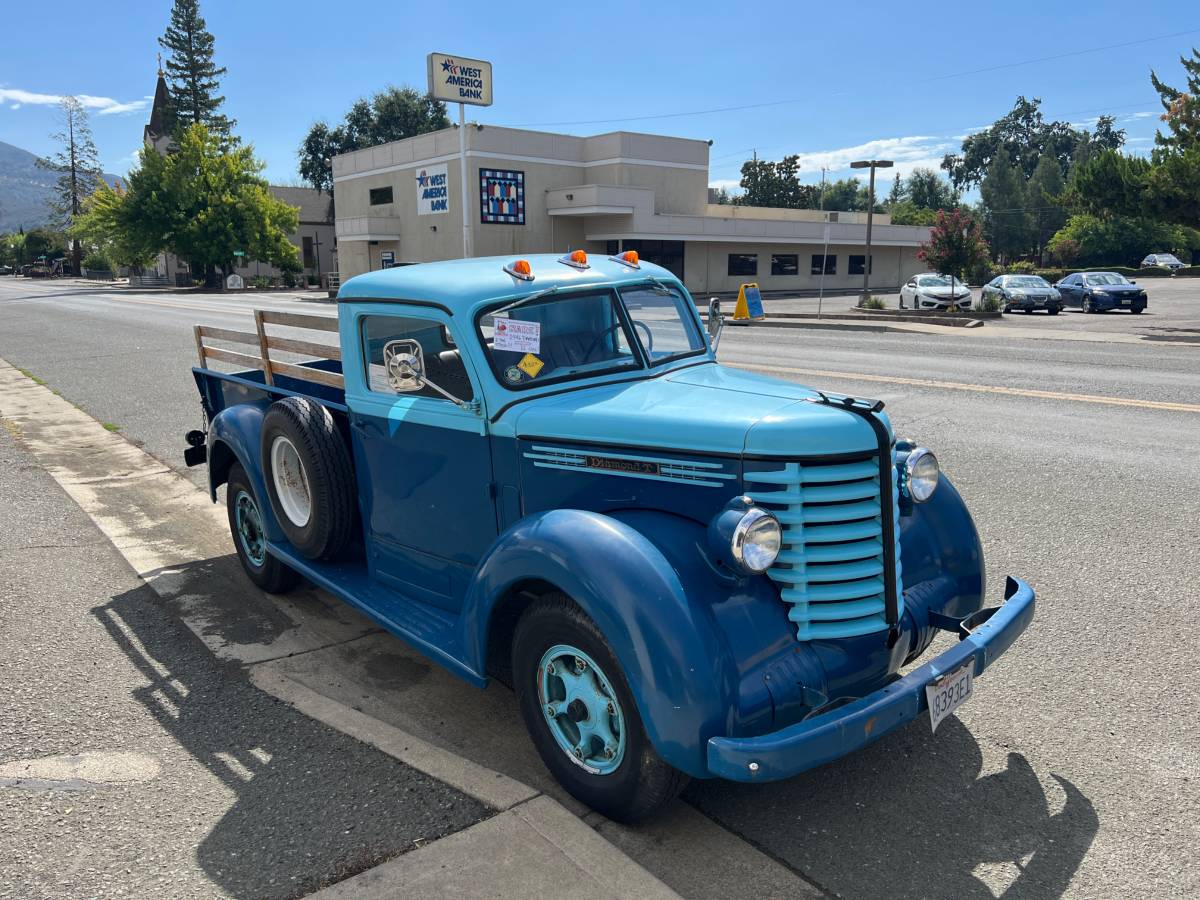 Diamond-t-1946-2