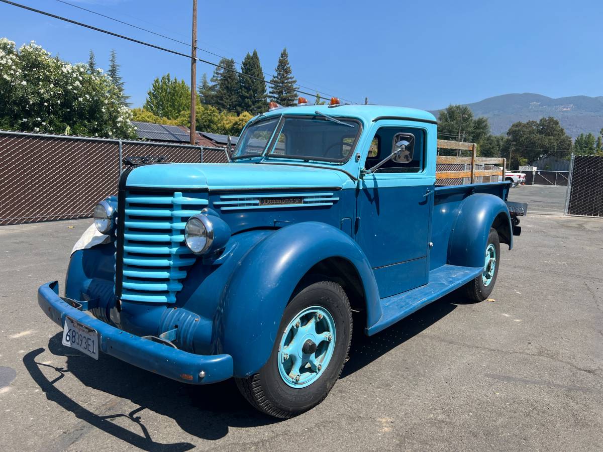 Diamond-t-1946-5
