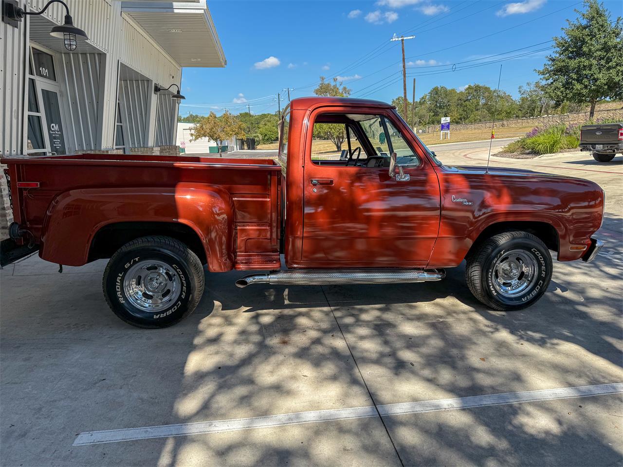 Dodge-100-1977-Orange-White-11