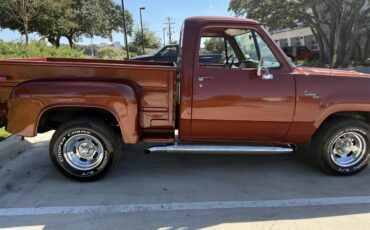 Dodge-100-1977-Orange-White-12