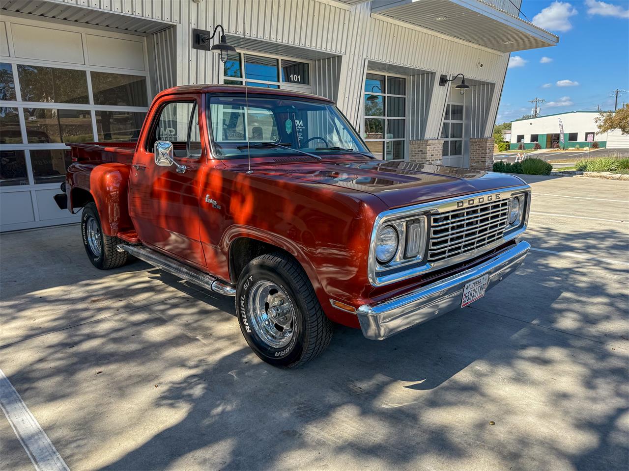 Dodge-100-1977-Orange-White-17