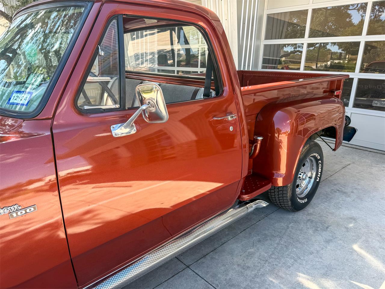 Dodge-100-1977-Orange-White-26