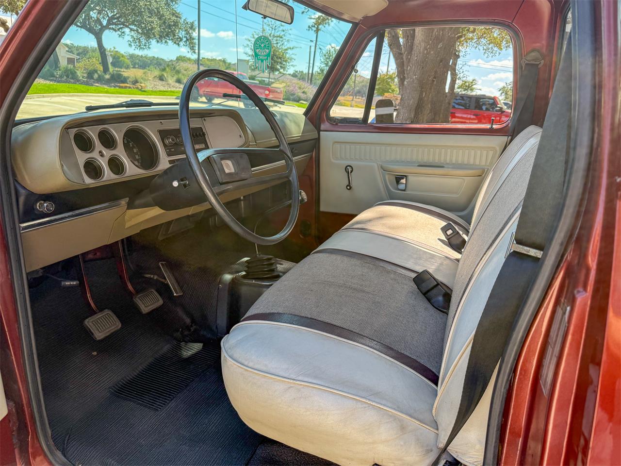 Dodge-100-1977-Orange-White-31