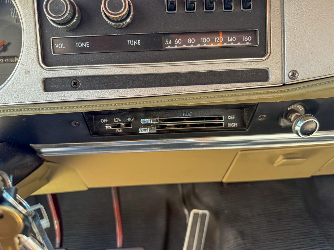 Dodge-100-1977-Orange-White-39