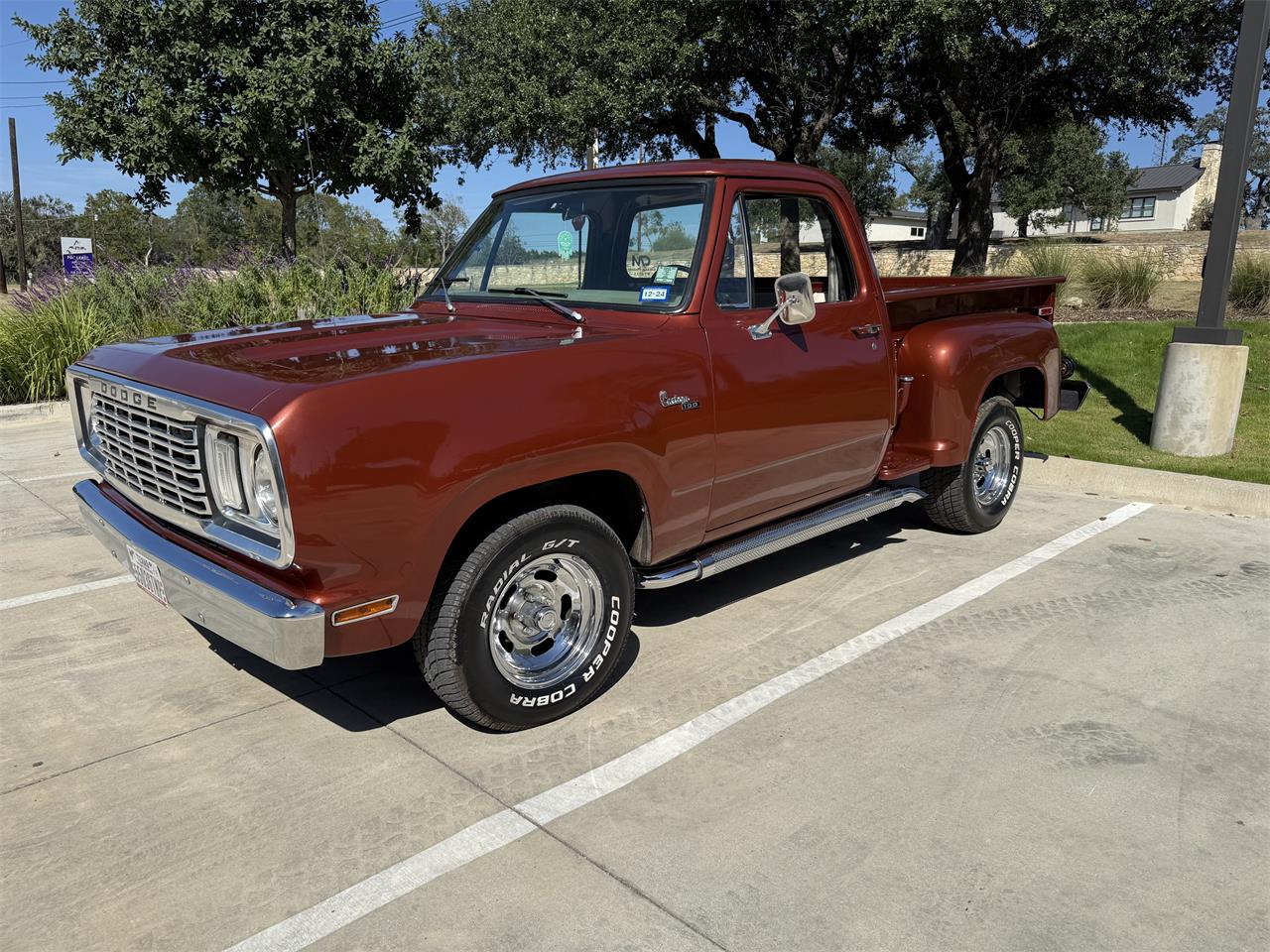Dodge-100-1977-Orange-White-60