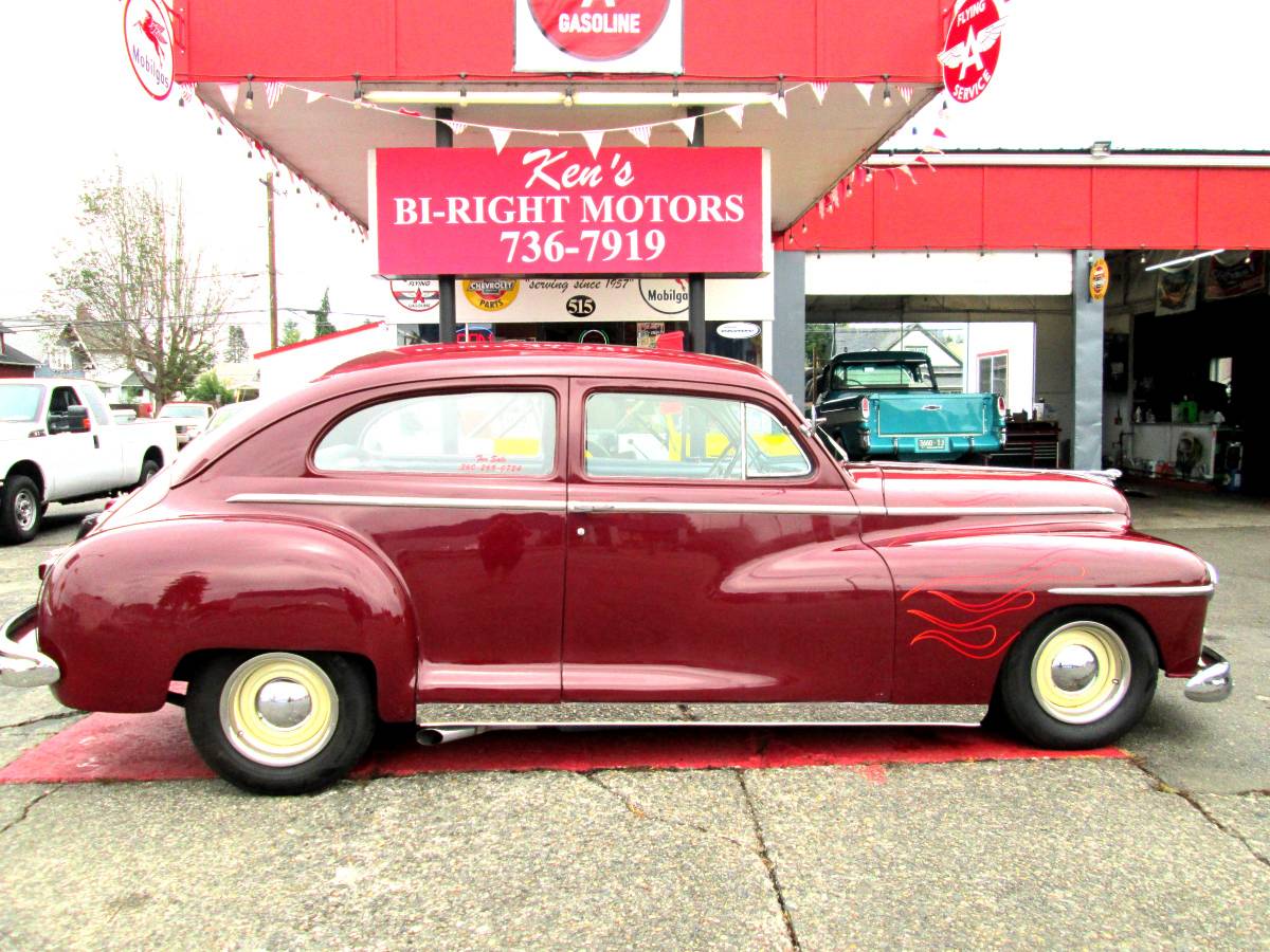 Dodge-1948-purple-33