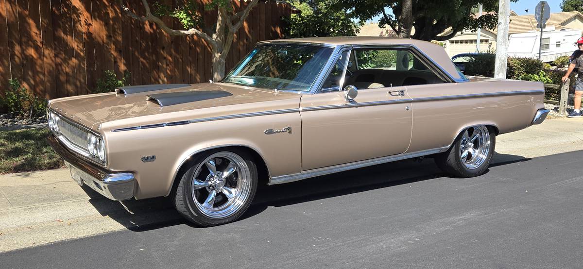 Dodge-1965-custom-5