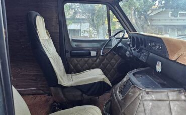 Dodge-1978-grey-10