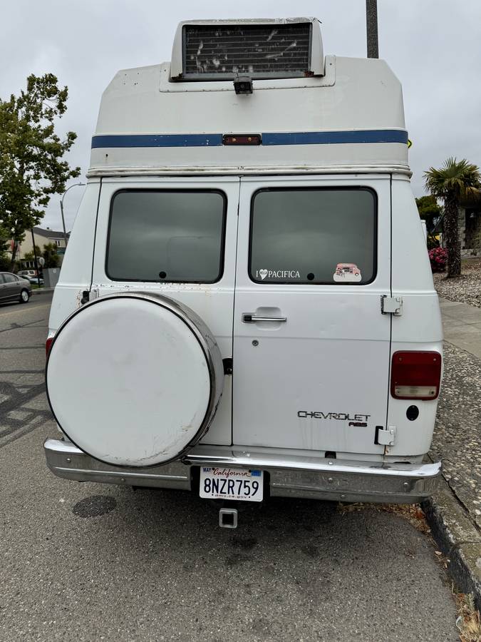 Dodge-1993-white-8