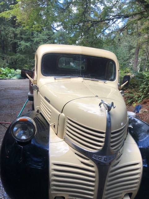 Dodge-34-ton-pickup-1947-custom-12