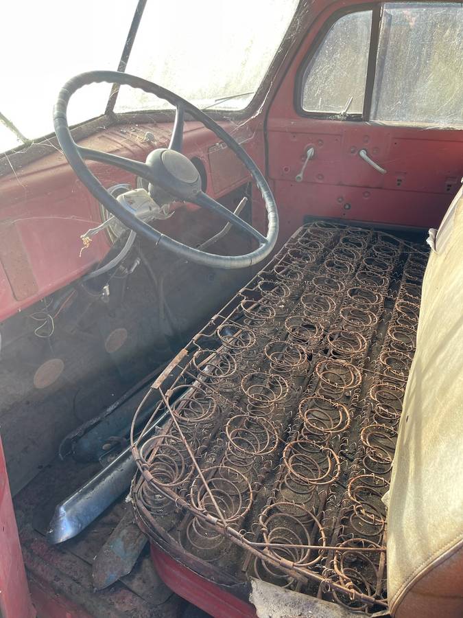 Dodge-5-window-1949-2