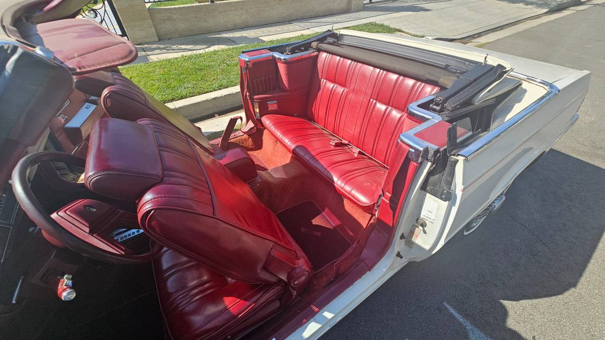 Dodge-600-1987-white-1