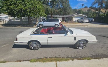 Dodge-600-1987-white-11