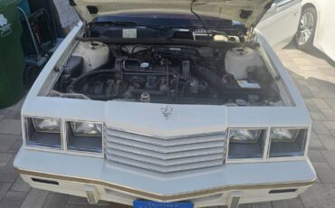 Dodge-600-1987-white-19