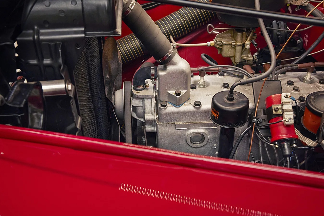 Dodge-B1b-1949-Red-Red-19