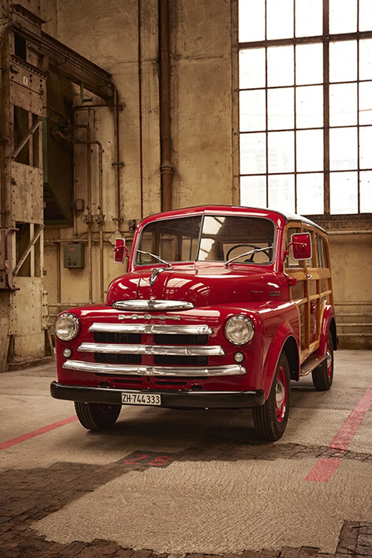 Dodge-B1b-1949-Red-Red-5