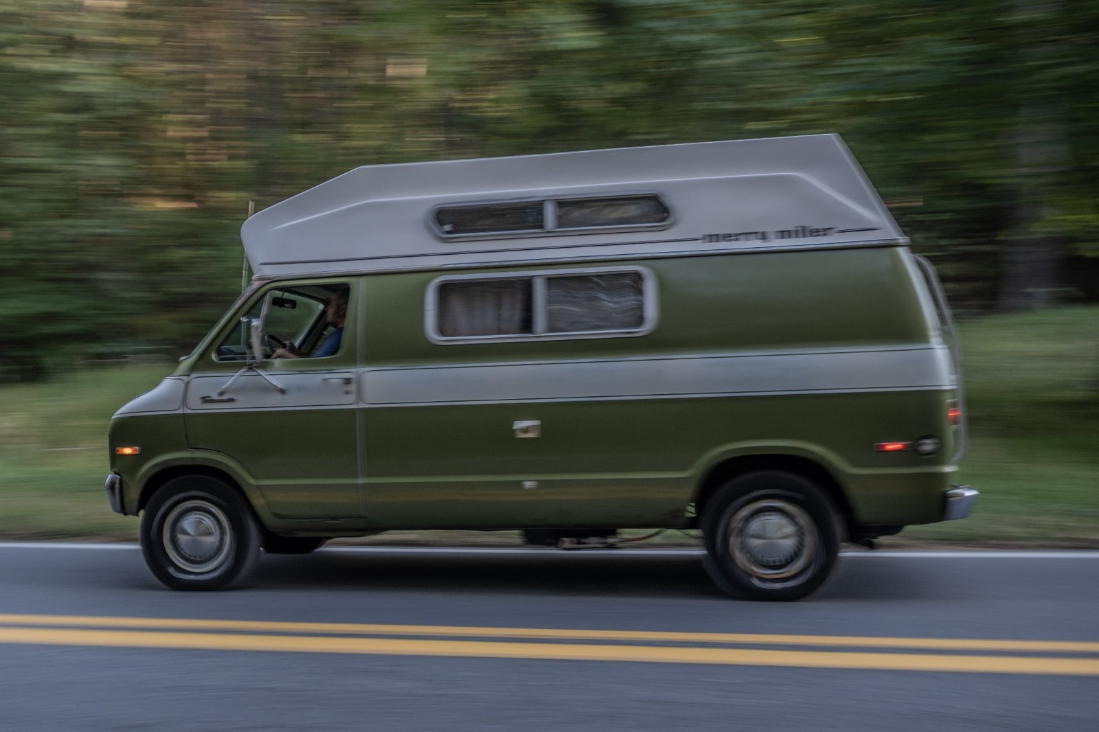 Dodge-B200-Van-1976-Van-Camper-12