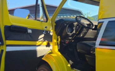 Dodge-B200-Van-1977-Standard-Passenger-Van-10