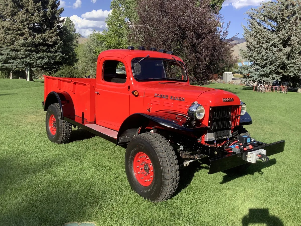 Dodge-B3b-1951-Viper-Red-Red-1