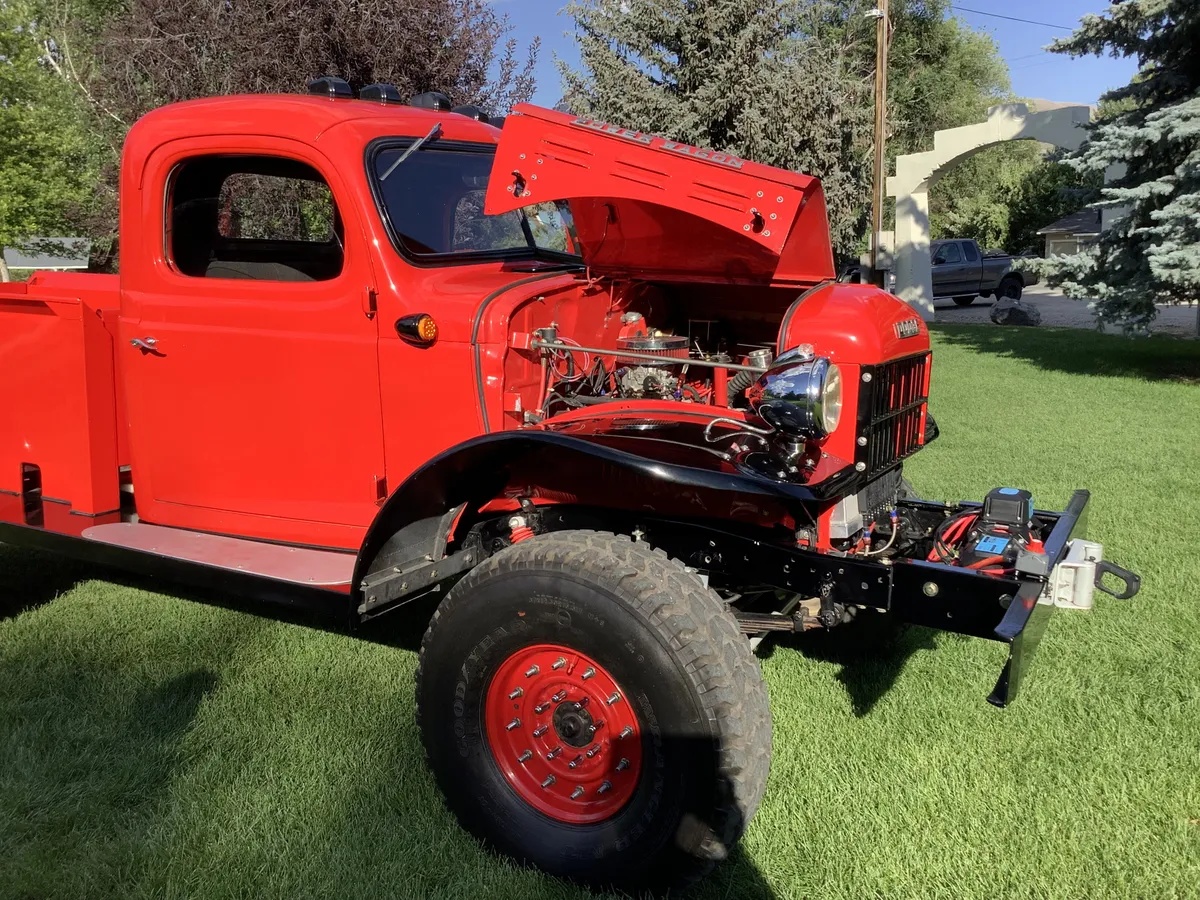 Dodge-B3b-1951-Viper-Red-Red-11