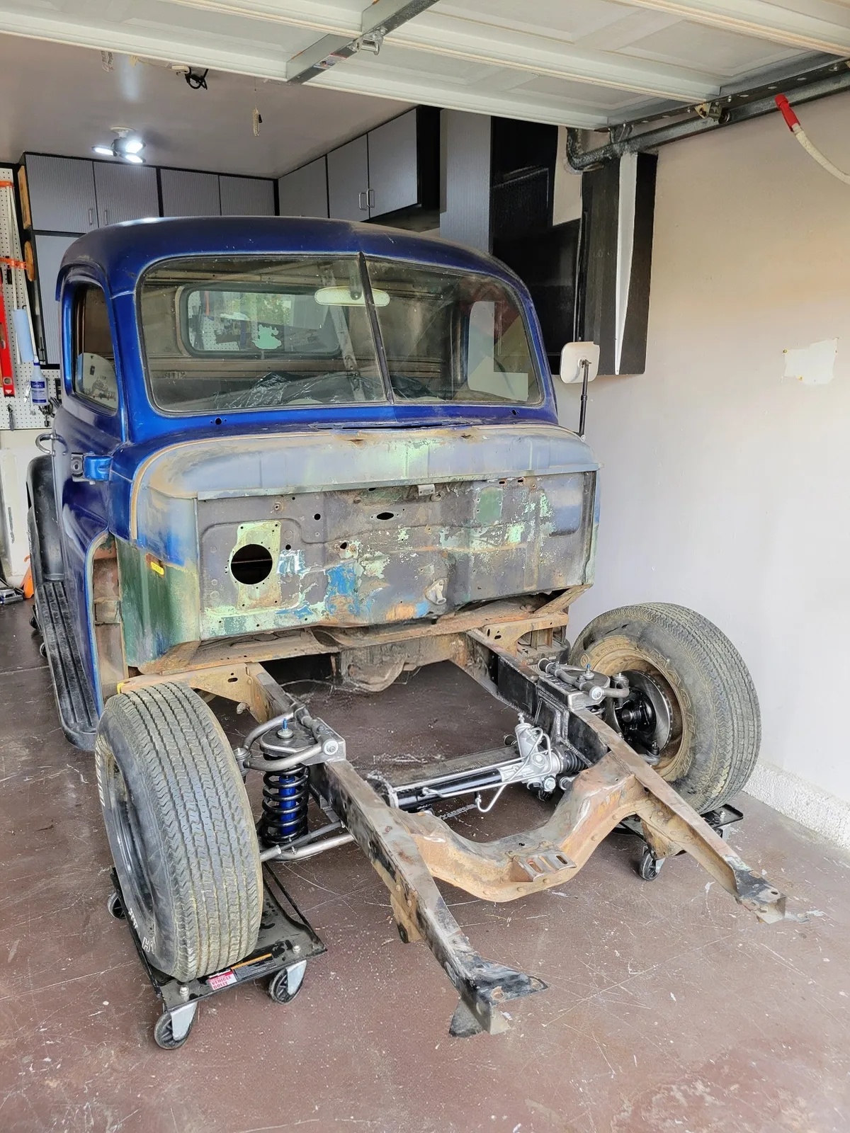 Dodge-B3b-1952-Blue-Brown-1