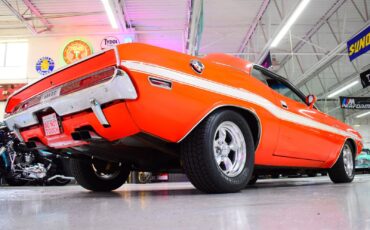 Dodge-Challenger-1970-10