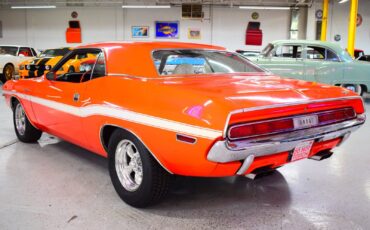 Dodge-Challenger-1970-14