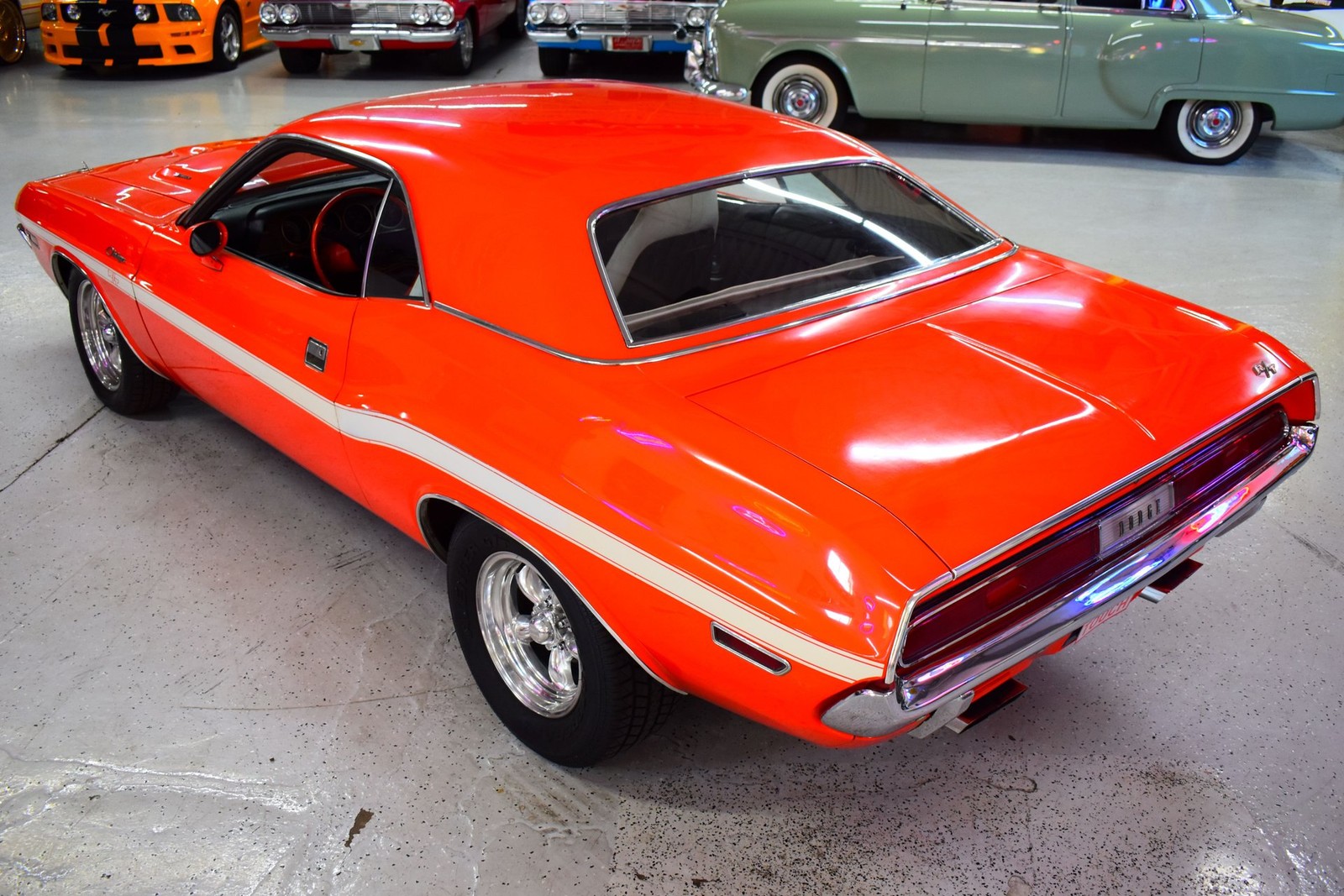 Dodge-Challenger-1970-15