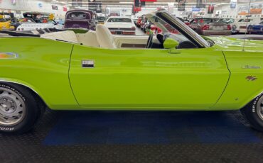 Dodge-Challenger-1970-15