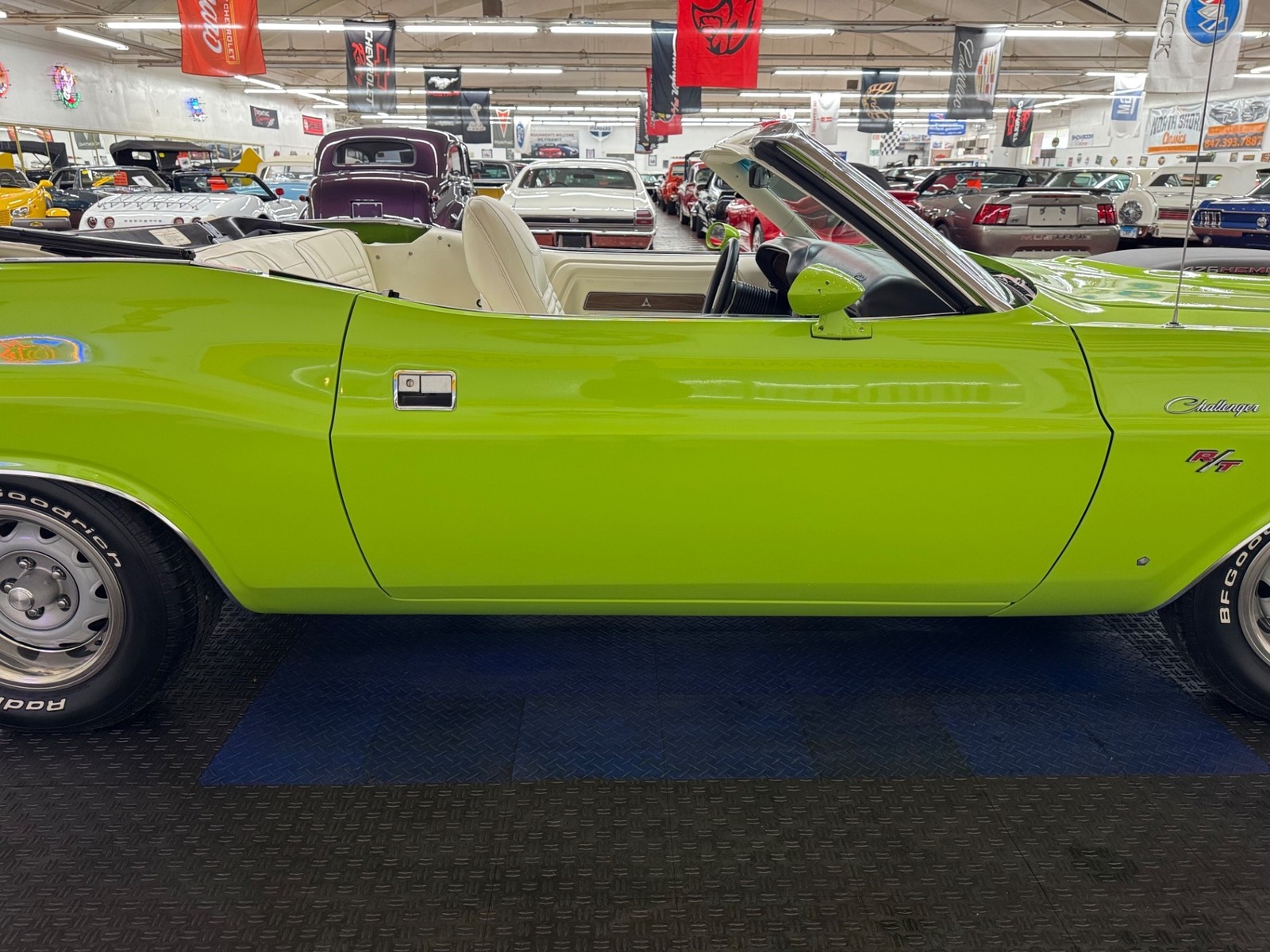 Dodge-Challenger-1970-15