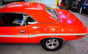 Dodge-Challenger-1970-18