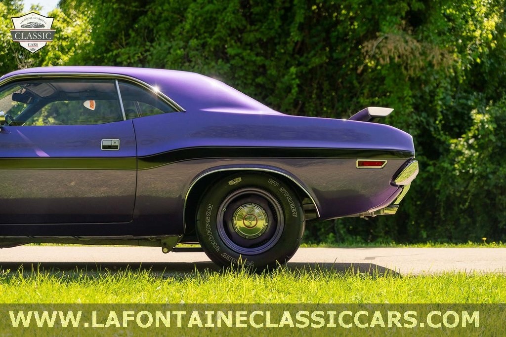 Dodge-Challenger-1970-2dr-Hardtop-30